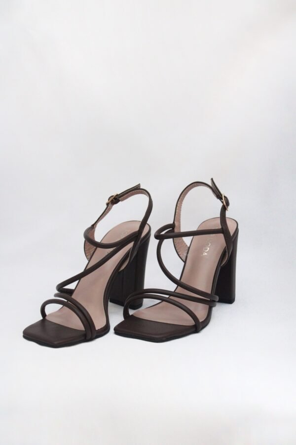 Zapatilla Tacón Alto  con Tiras Finas - Imagen 2