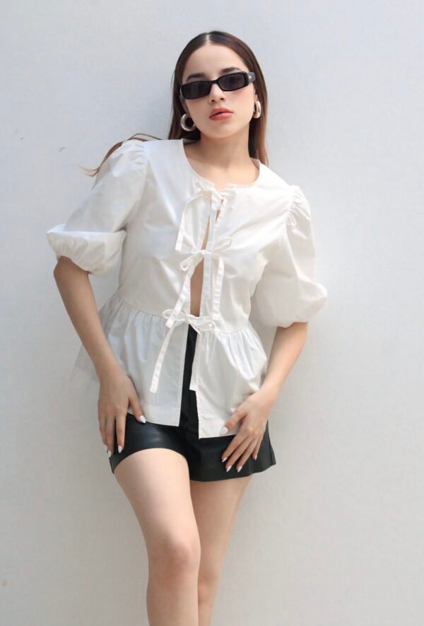 BLUSA MOÑOS